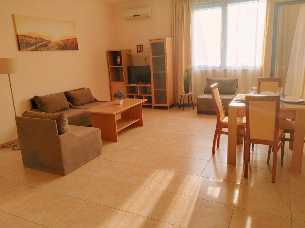 Apartment Konstantin In Trakia Plaza Сонячний Берег Екстер'єр фото