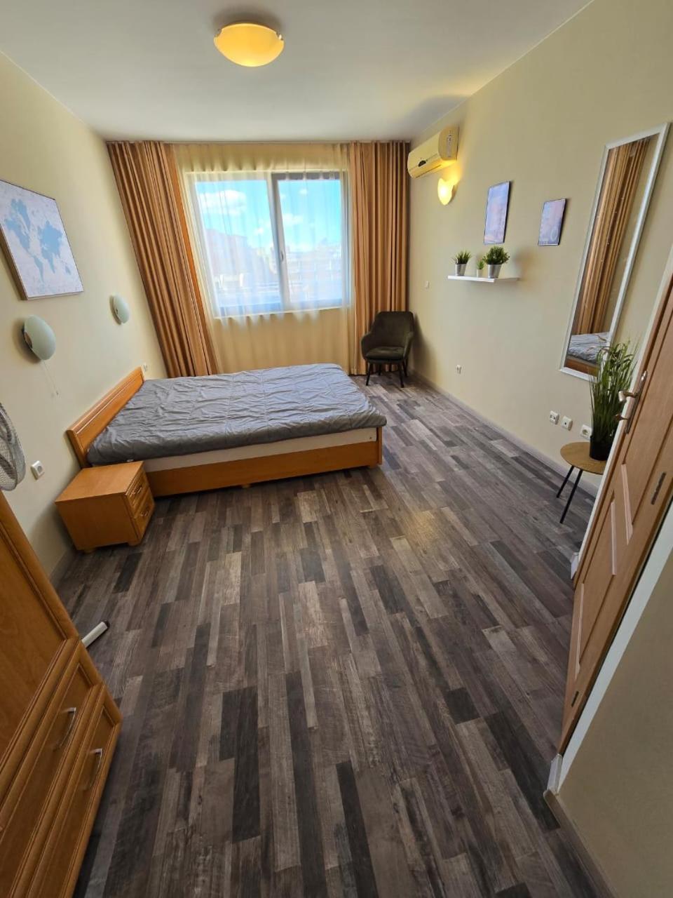 Apartment Konstantin In Trakia Plaza Сонячний Берег Екстер'єр фото